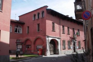 Vista Ingresso Palazzo Municipale