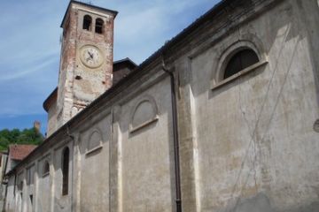 Chiesa Parrocchiale Scorcio Laterale